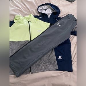 Size 7Boys. Bundle. Hoodie. Zip up hoodie. Sweat pants.